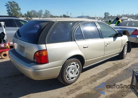 2001 Saturn Sw2 z USA, uszkodzony, nr VIN 1G8ZN82781Z27H038